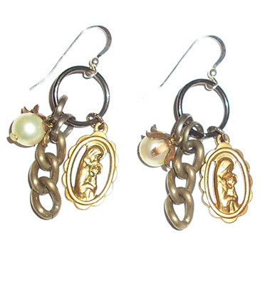 Angel Court: Pearl and Mary Earrings