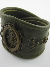 Femme Fatal Pilot Cuff