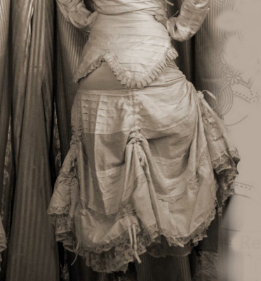 Miss Be Long Burlesque Skirt - Antique White