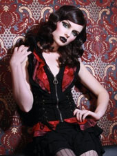 S & G Elizabethan Top