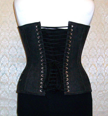 30 Emmanuelle Black Denim