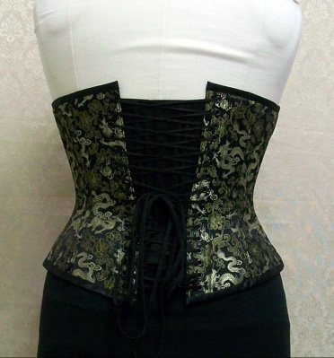 30 Masoch Black/Gold Dragons