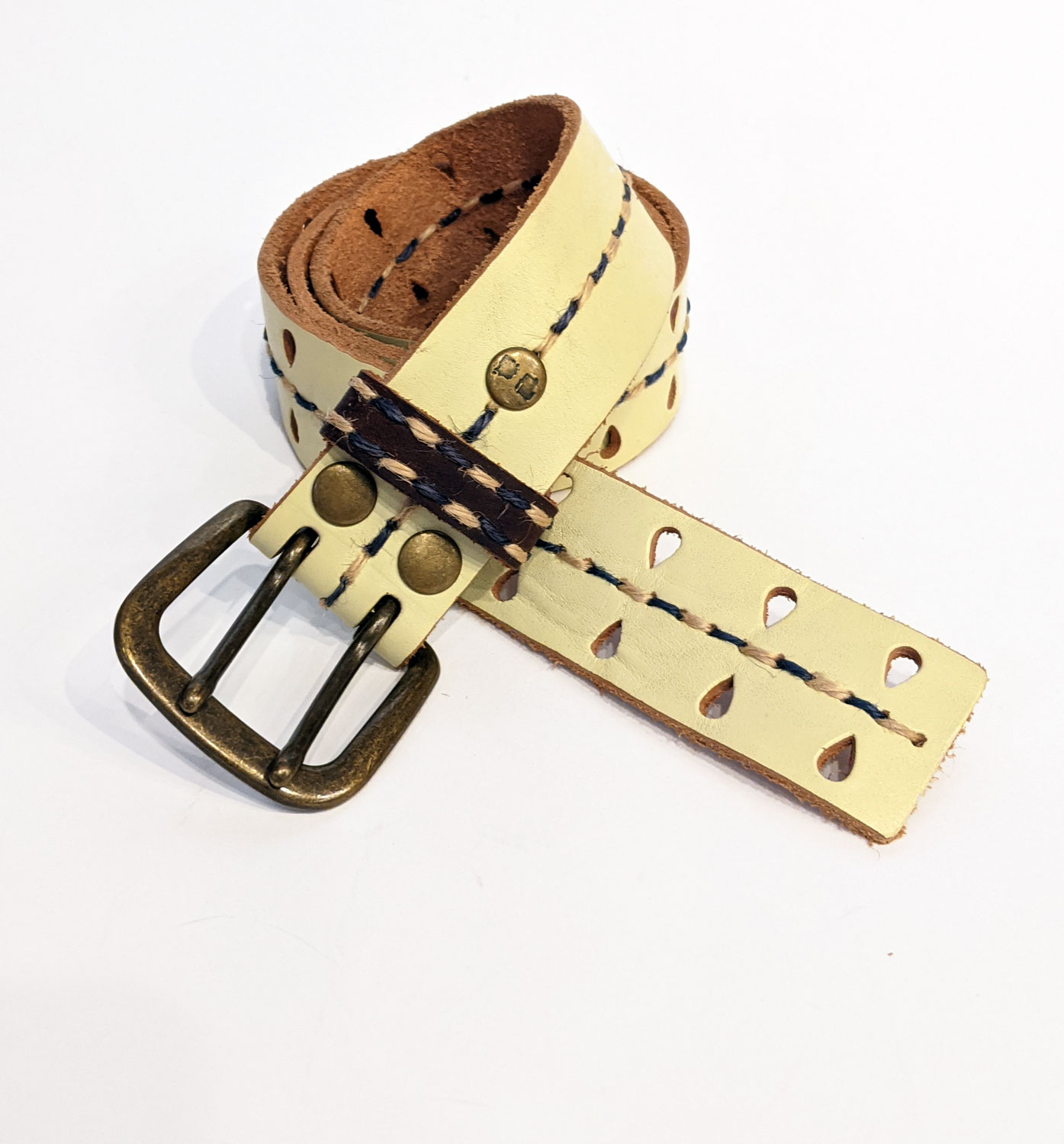 Bed Stu Mitchell Belt : Delicious Boutique display picture 3