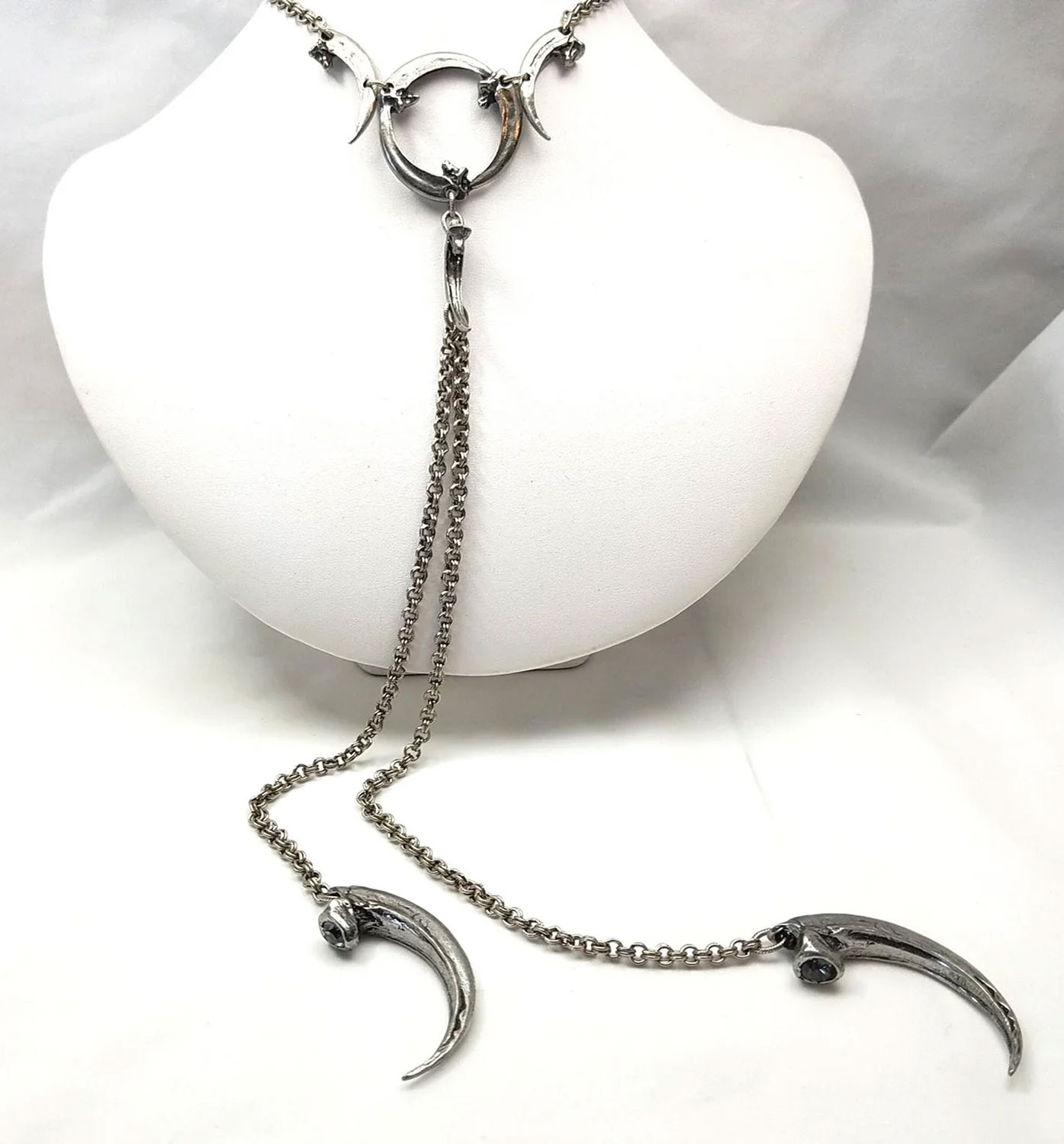 Long Raven Claws Necklace